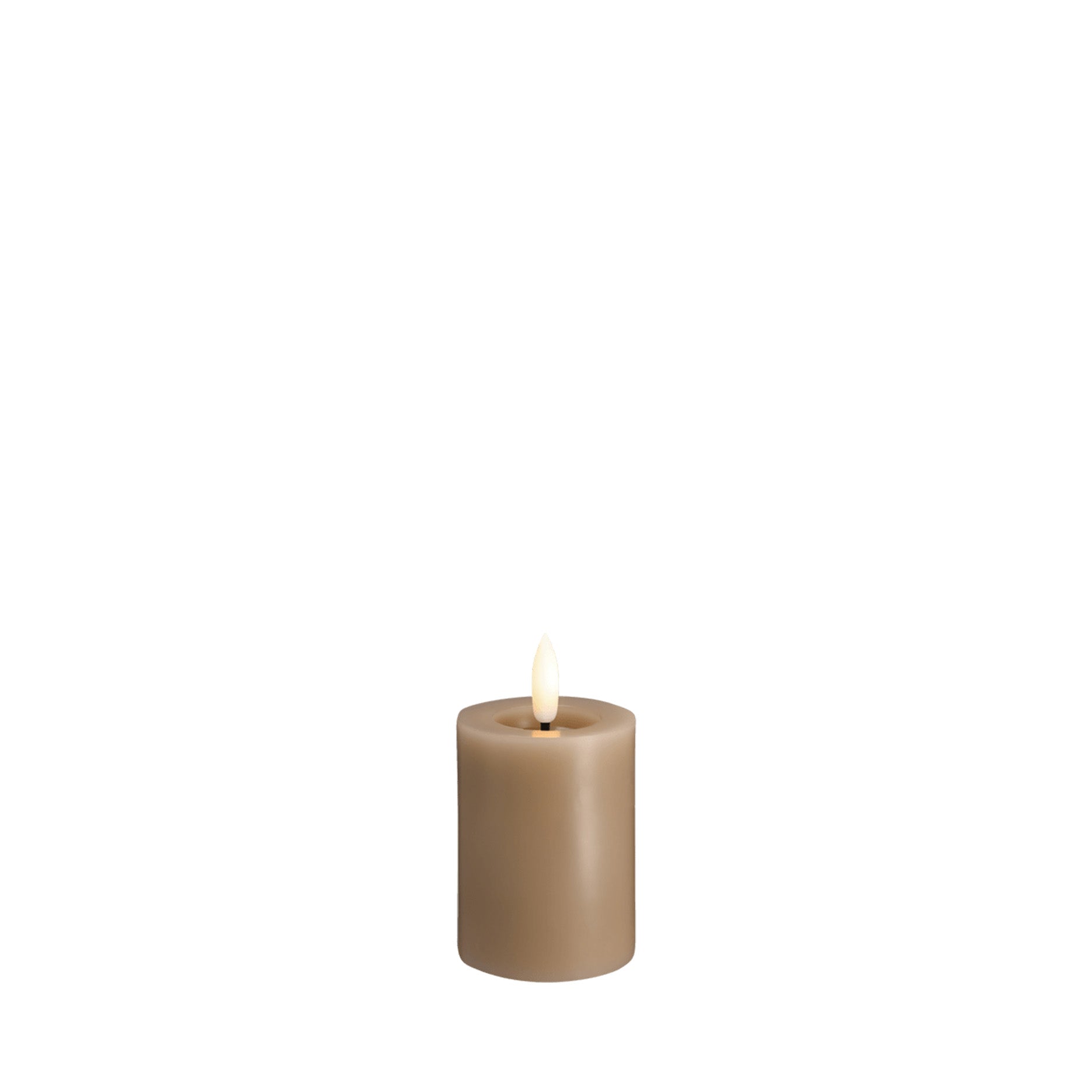 LED pillar candle 4,9x7,5 cm sand